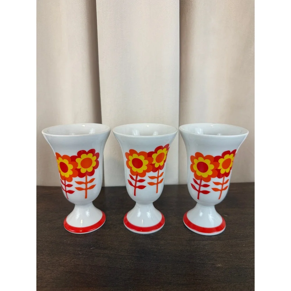 VTG 1970s Set‎ of THREE MCM Ceramic Chalice Cups Retro Orange Daisy Pattern